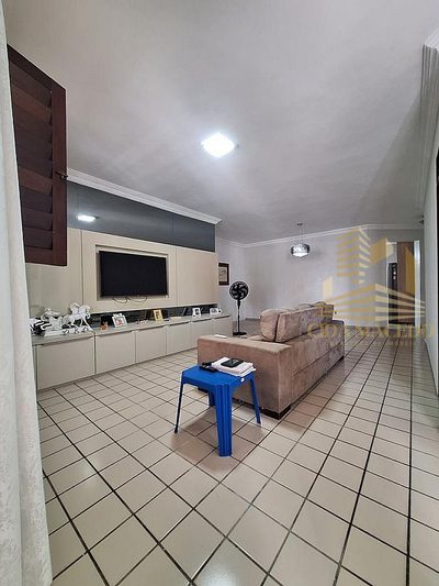 Casa, 4 quartos, 234 m² - Foto 4