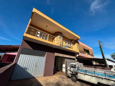 Sobrado, 4 quartos, 290 m² - Foto 1