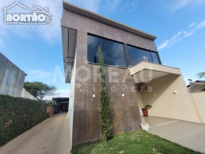 Casa, 7 quartos, 310 m² - Foto 3