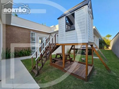 Casa, 4 quartos, 636 m² - Foto 4