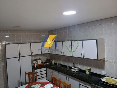 Casa, 2 quartos, 228 m² - Foto 3