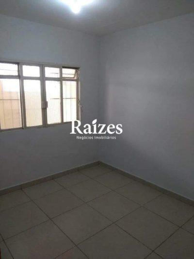 Casa, 3 quartos, 248 m² - Foto 3
