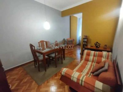 Apartamento, 2 quartos, 70 m² - Foto 2