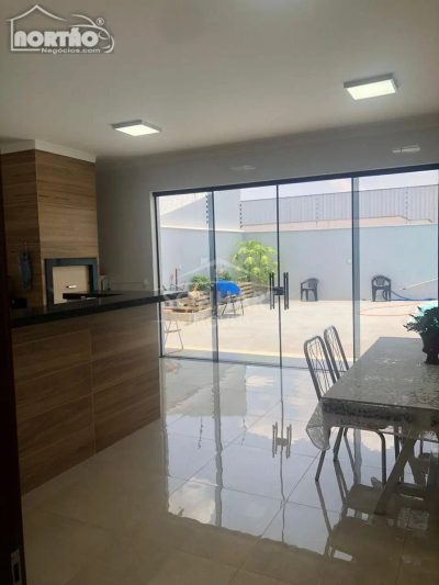 Casa, 3 quartos, 178 m² - Foto 3