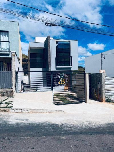 Casa, 3 quartos, 142 m² - Foto 1