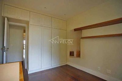 Apartamento, 3 quartos, 268 m² - Foto 4