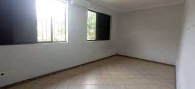 Casa, 4 quartos, 200 m² - Foto 1