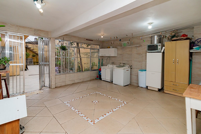 Casa, 4 quartos, 270 m² - Foto 2