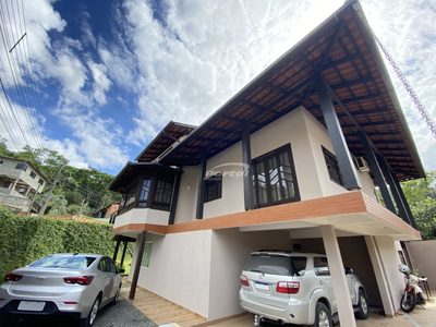 Casa, 3 quartos, 261 m² - Foto 4