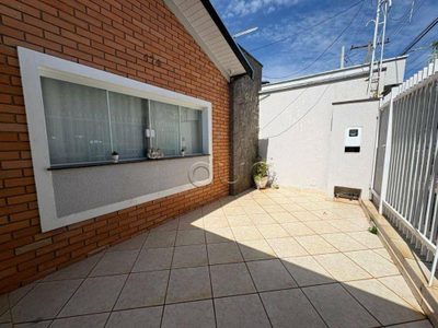 Casa, 4 quartos, 260 m² - Foto 3