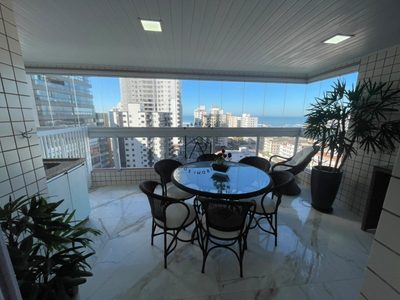 Apartamento, 3 quartos, 145 m² - Foto 1