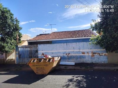 Prédio Inteiro - Foto 1