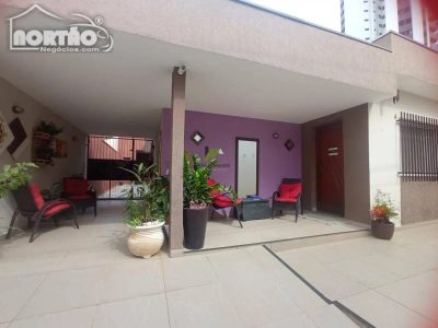 Casa, 5 quartos, 160 m² - Foto 1
