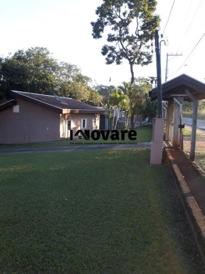 Sítio, 2 quartos, 100 m² - Foto 1