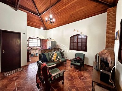 Sítio, 3 quartos, 1000 m² - Foto 2