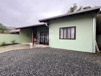 Casa, 2 quartos, 80 m² - Foto 1