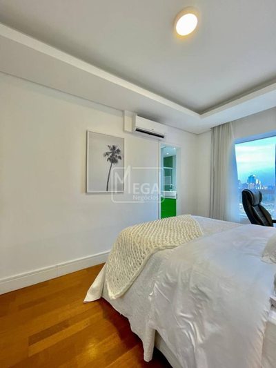 Apartamento, 3 quartos, 135 m² - Foto 2