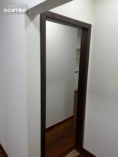 Casa, 13 quartos, 200 m² - Foto 4