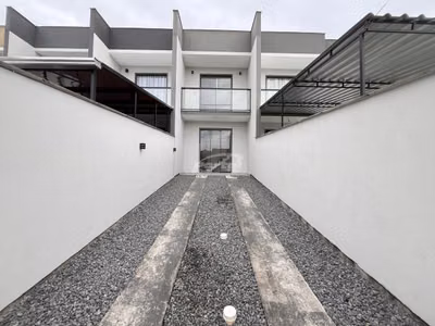 Casa, 2 quartos, 79 m² - Foto 1