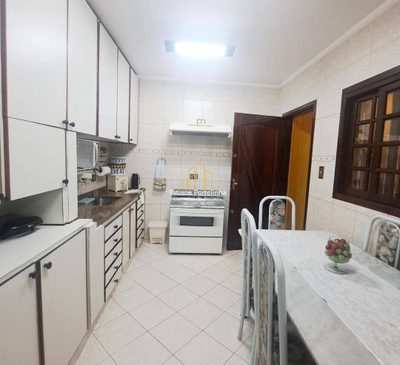 Sobrado, 2 quartos, 246 m² - Foto 3