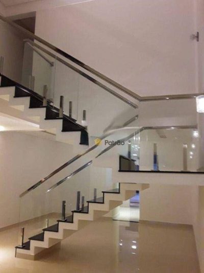 Sobrado, 3 quartos, 190 m² - Foto 1
