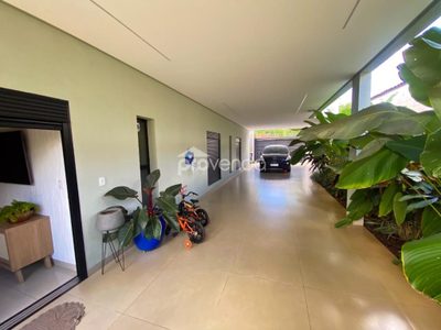 Casa, 5 quartos, 315 m² - Foto 4
