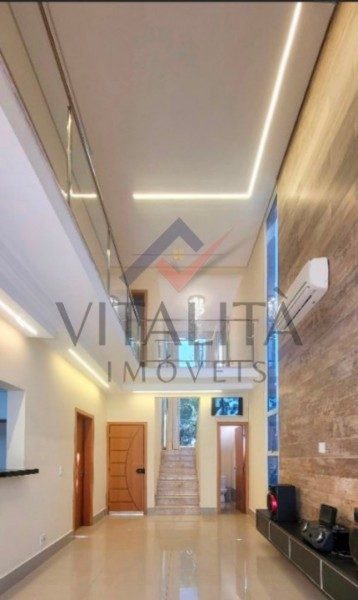 Casa, 3 quartos, 250 m² - Foto 1