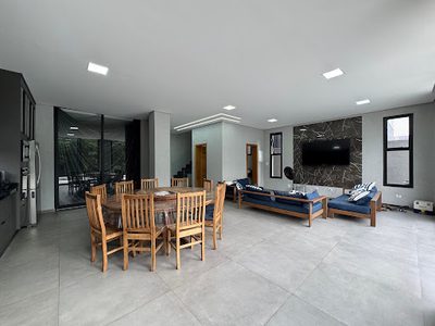 Sobrado, 5 quartos, 450 m² - Foto 1