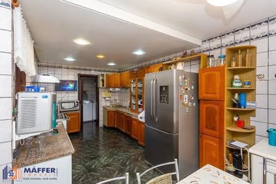 Casa, 6 quartos, 360 m² - Foto 4