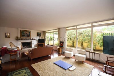 Casa, 4 quartos, 363 m² - Foto 1