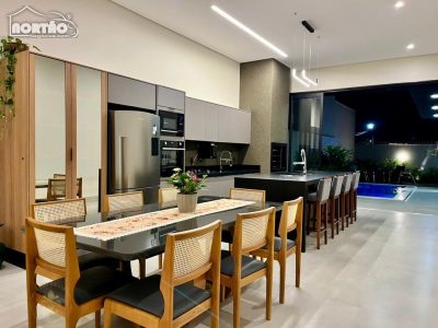Casa, 3 quartos, 217 m² - Foto 5
