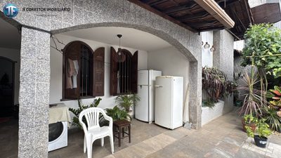 Casa, 3 quartos, 253 m² - Foto 1