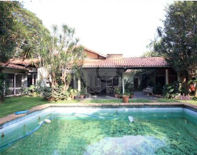 Casa, 6 quartos, 390 m² - Foto 1