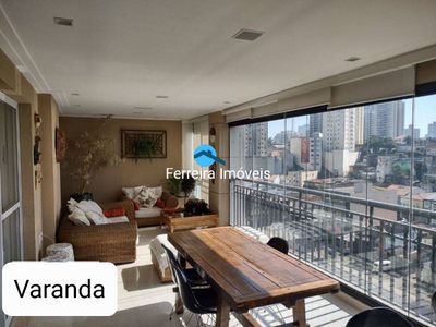 Apartamento, 3 quartos, 242 m² - Foto 1