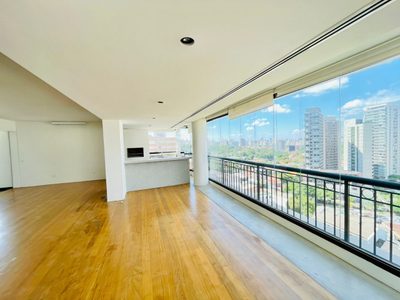 Apartamento, 3 quartos, 215 m² - Foto 2
