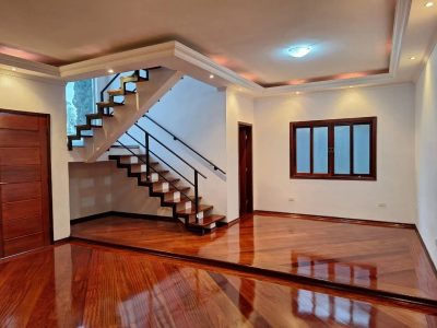 Casa, 3 quartos, 253 m² - Foto 2
