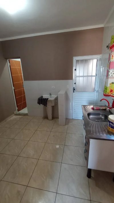 Casa, 1 quarto, 30 m² - Foto 3