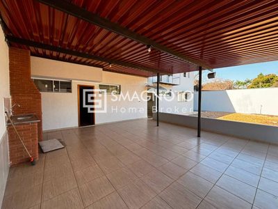 Casa, 3 quartos, 220 m² - Foto 3