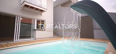 Casa, 3 quartos, 210 m² - Foto 2