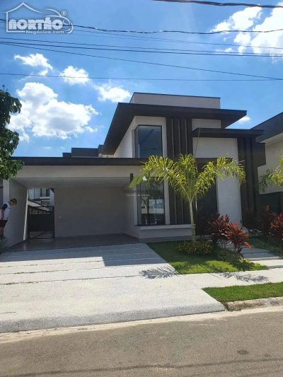 Casa, 2 quartos, 159 m² - Foto 1