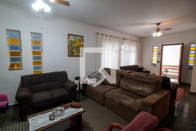 Casa, 3 quartos, 157 m² - Foto 1