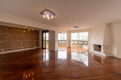 Apartamento, 4 quartos, 210 m² - Foto 1