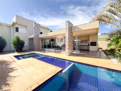 Casa, 4 quartos, 318 m² - Foto 1
