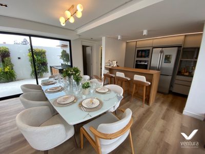 Casa, 3 quartos, 224 m² - Foto 4
