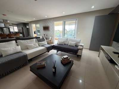 Apartamento, 3 quartos, 172 m² - Foto 2