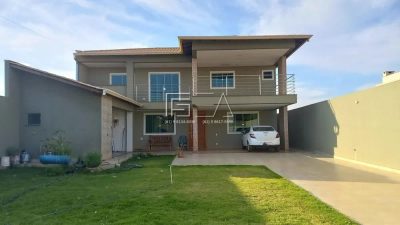 Casa, 4 quartos, 296 m² - Foto 1