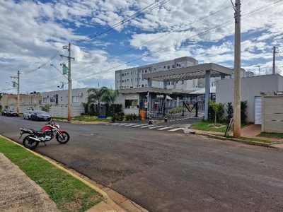 Apartamento, 2 quartos, 43 m² - Foto 1