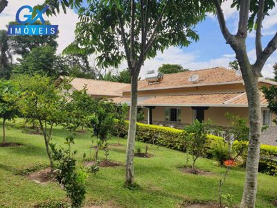 Sítio, 4 quartos, 1800 m² - Foto 1