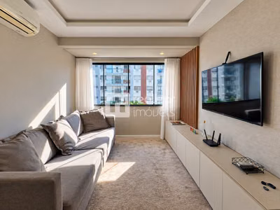 Apartamento, 3 quartos, 100 m² - Foto 1