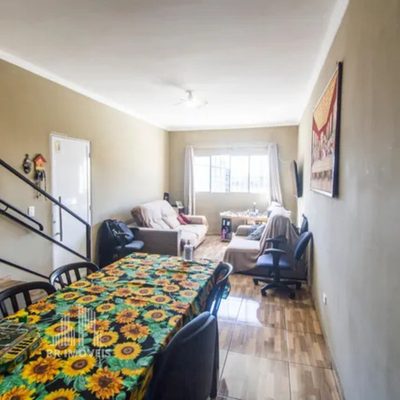 Casa, 3 quartos, 220 m² - Foto 1